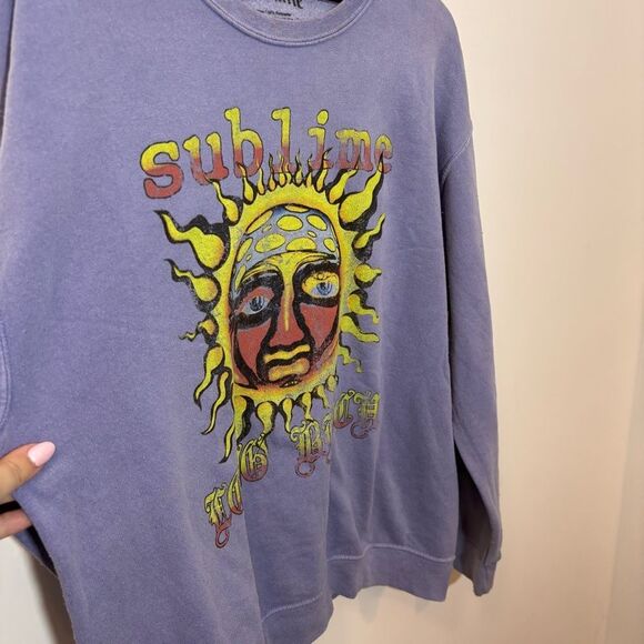 Sublime Long Beach 2021 Tour Crewneck Pullover Purple Medium Sweatshirt - Picture 8 of 12